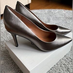 •NIB•Calvin Klein Women's Gayle Pointy Toe Stiletto Pumps |Anthracite Leather| 7